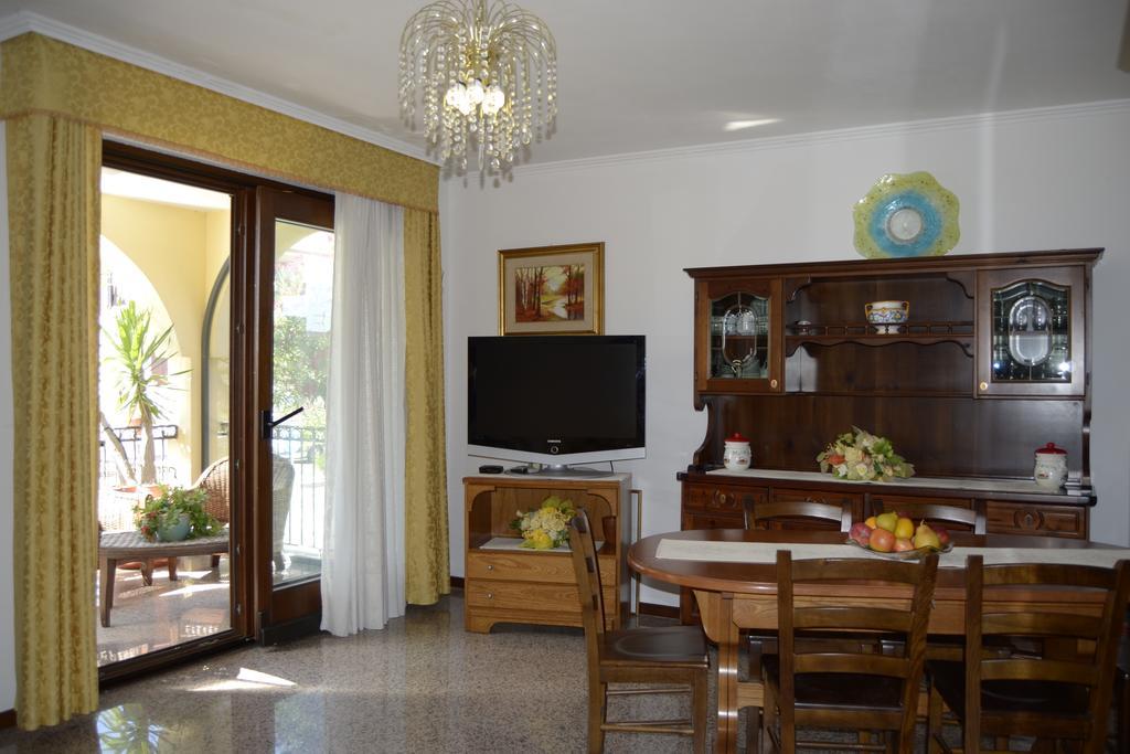 Affittacamere Acquamarina Oristano Exterior foto